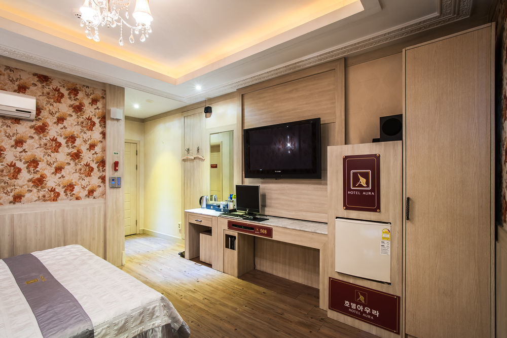 אנסאן Aura Hotel מראה חיצוני תמונה