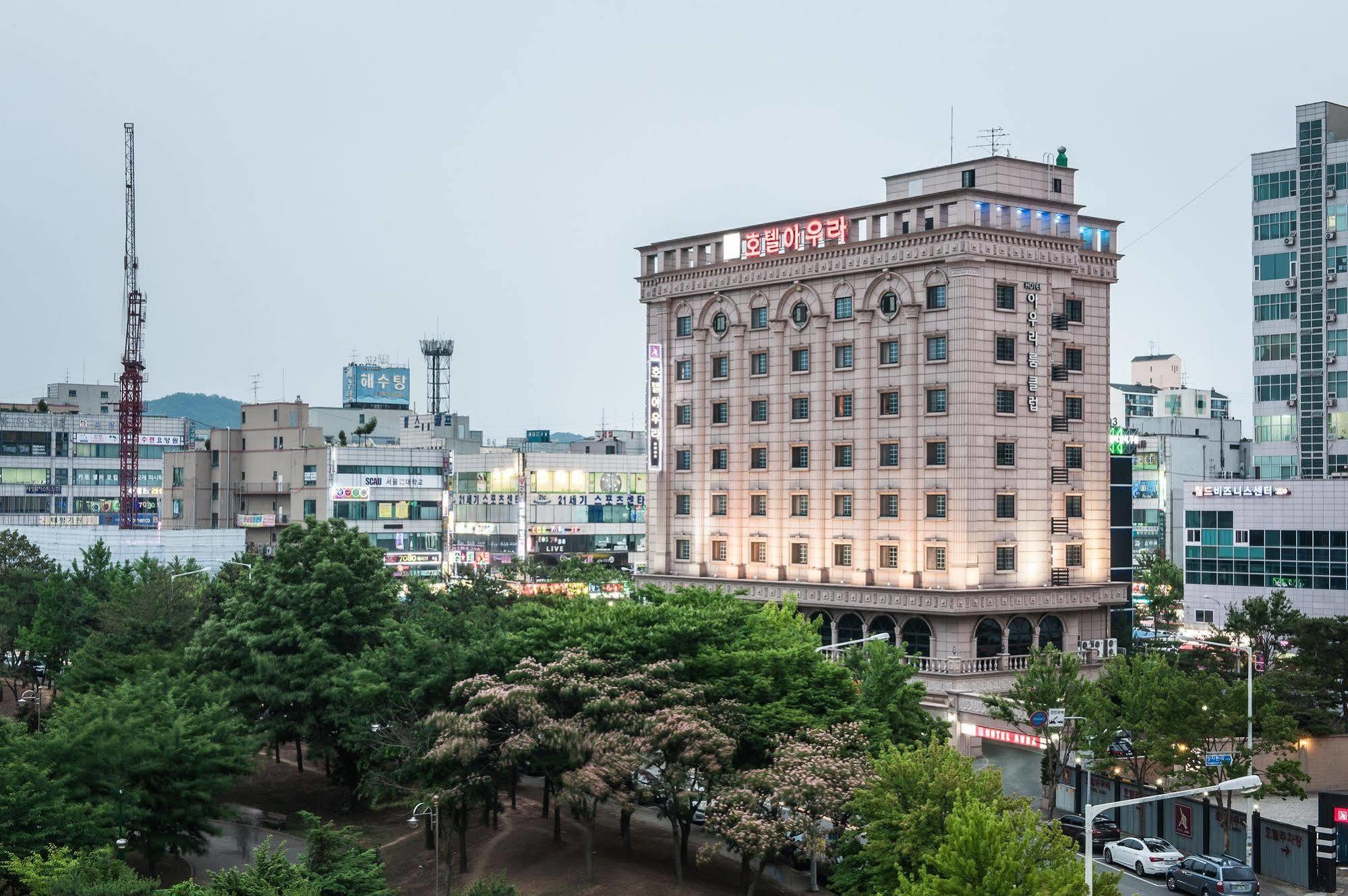 אנסאן Aura Hotel מראה חיצוני תמונה