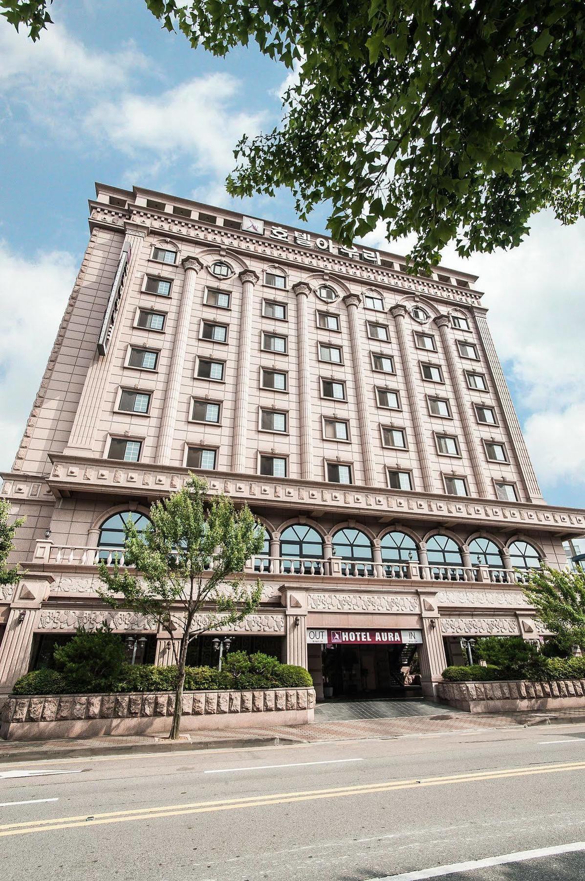 אנסאן Aura Hotel מראה חיצוני תמונה