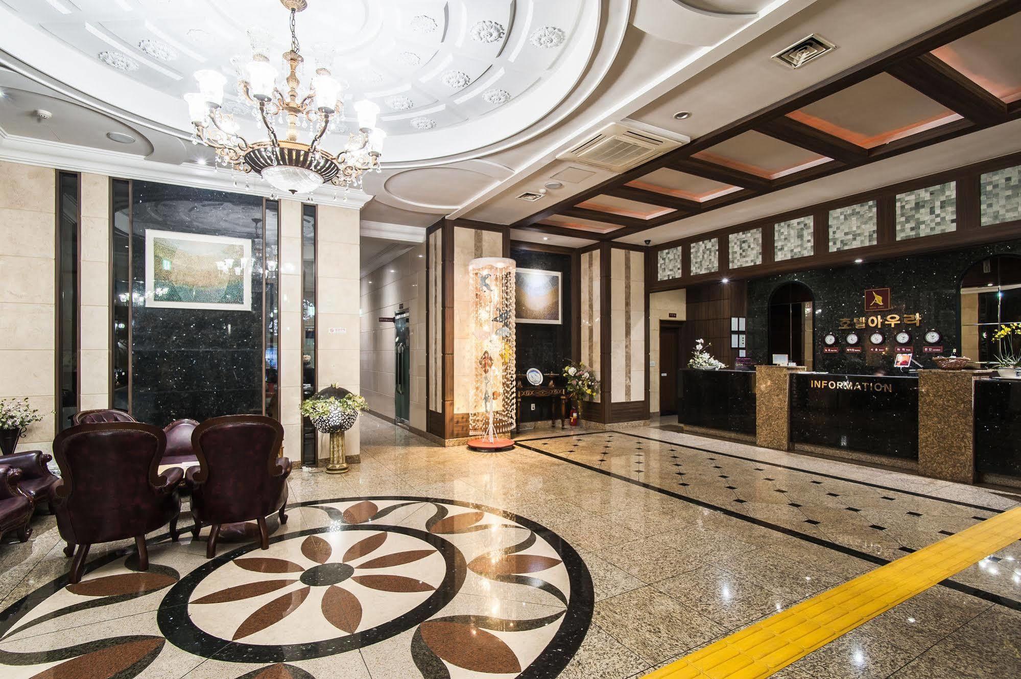 אנסאן Aura Hotel מראה חיצוני תמונה