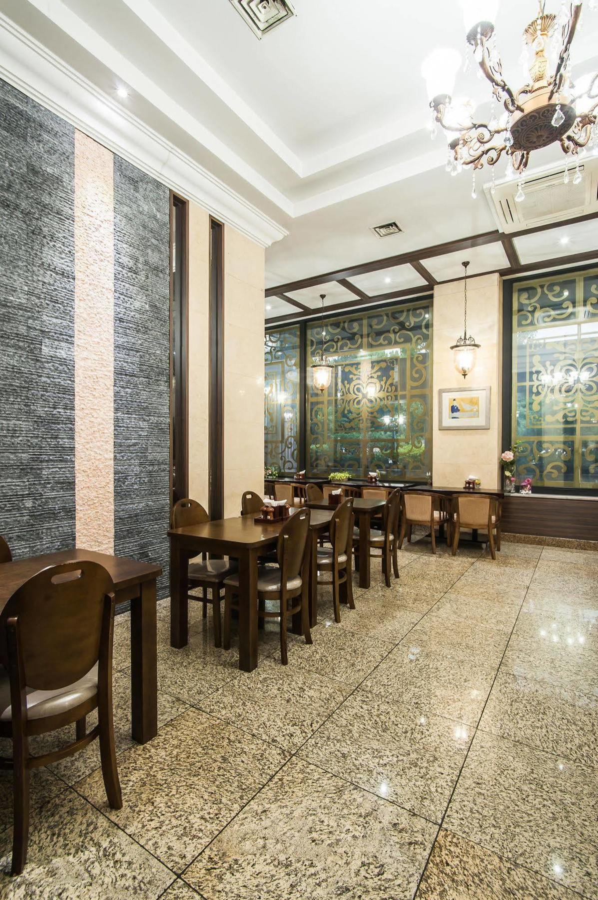 אנסאן Aura Hotel מראה חיצוני תמונה